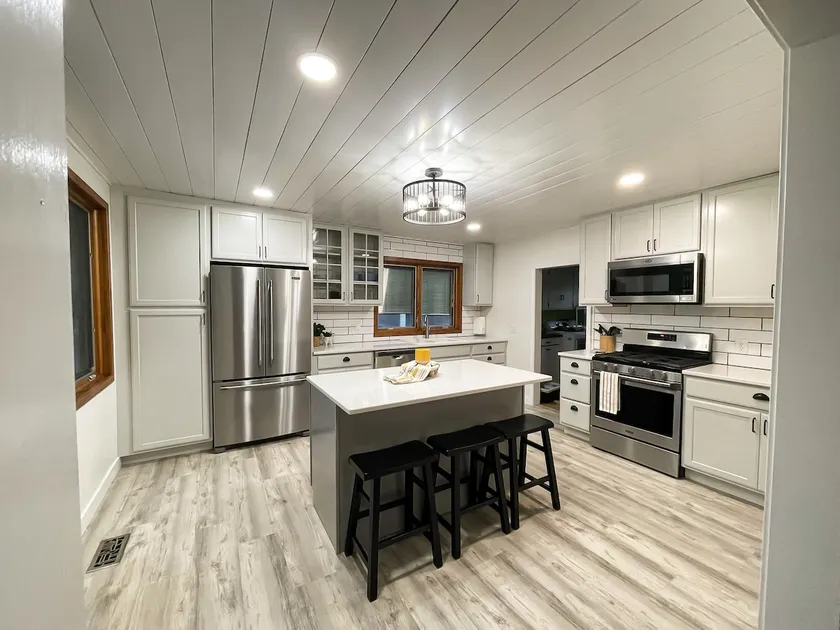Spacious Getaway w/ Hot Tub, Fire Pit & Large Yard - Image 1