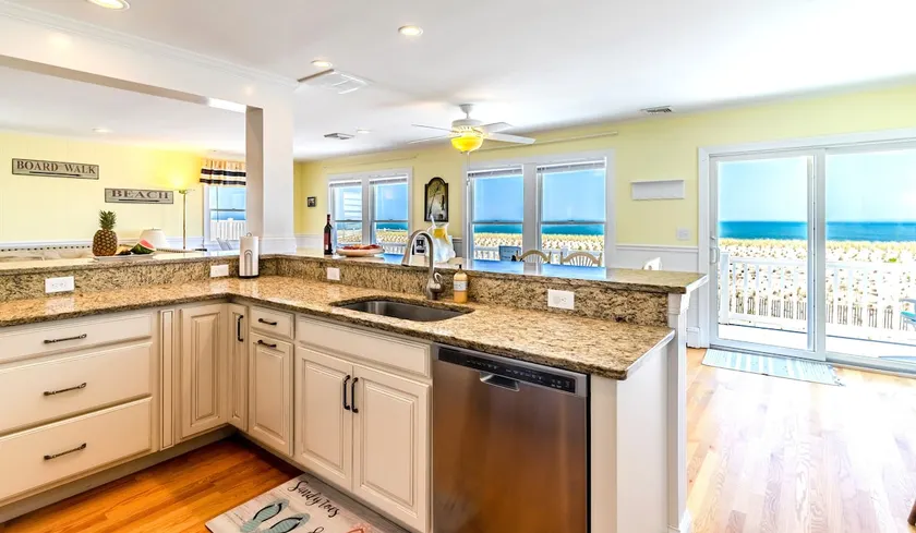 Ultimate 3 Bedroom Lavallette, NJ Beachfront Rental - Image 1