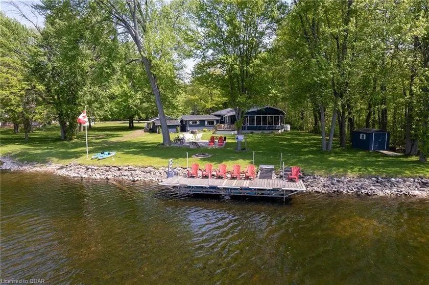 Trent waterfront getaway - Image 1