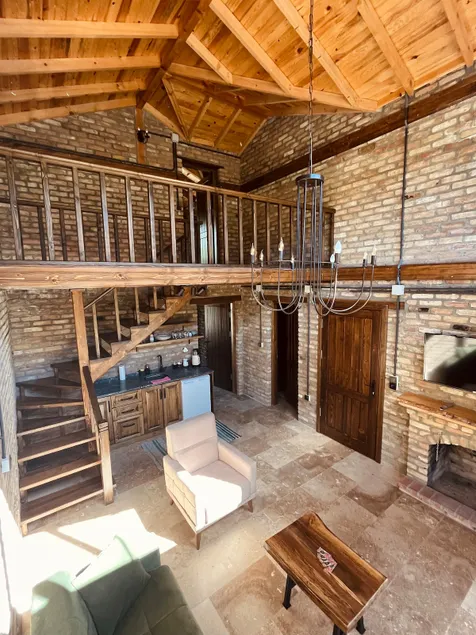 Welcome to an authentic Somineli house with a pool - Image 1