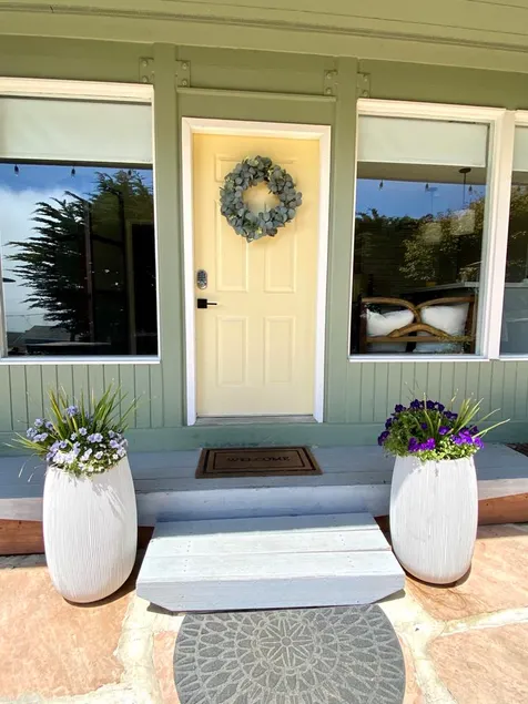Luxury Spa Retreat Guest House with Ocean View - Image 1
