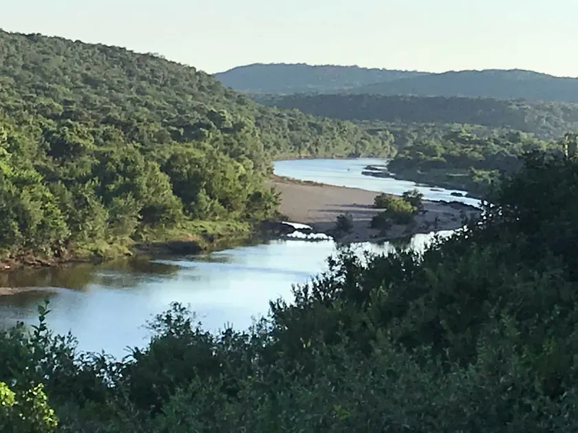 Brazos River Spectacular Views with Pool/Hot Tub - Image 1