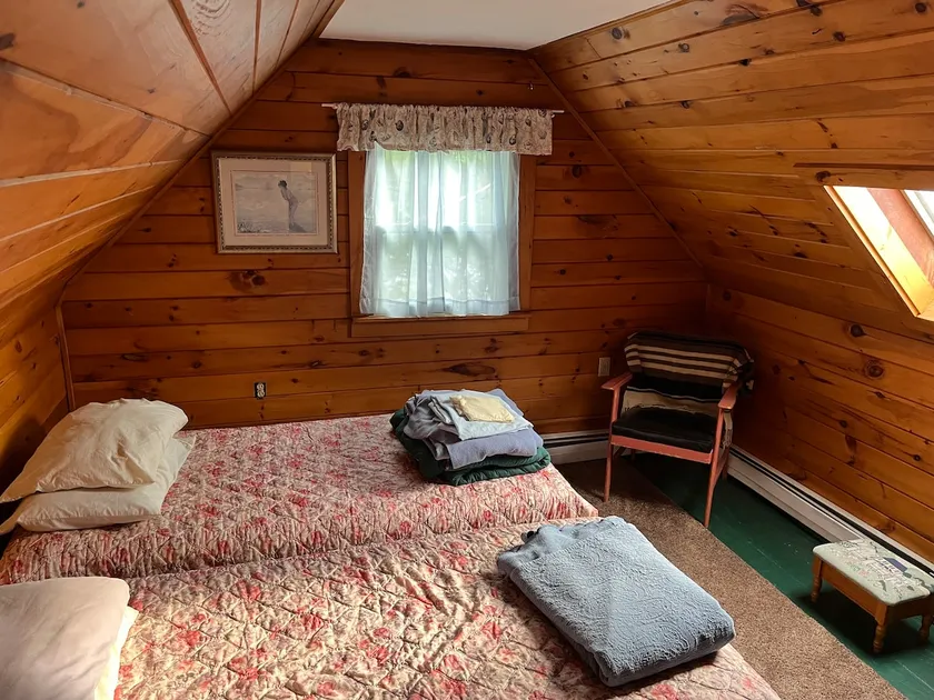 1 bedroom apartment quiet location water view - Image 1