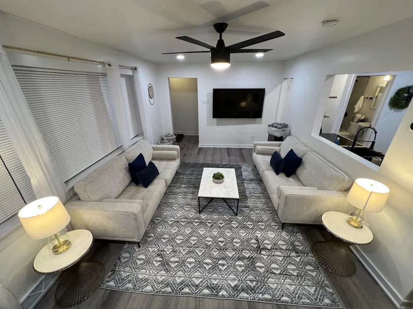 Charming meets Modern 4 bedrooms - Image 1