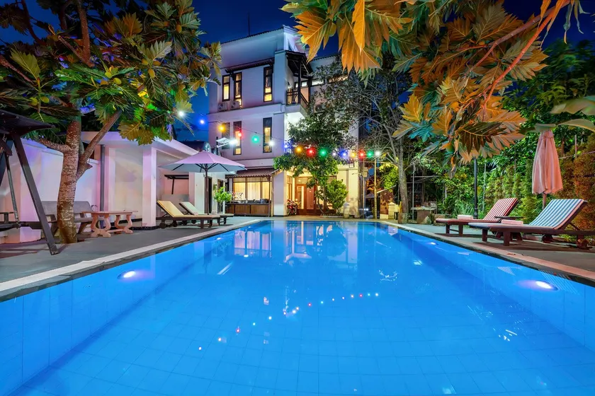 Retreat Villa | Pool 76m2| Full AC| Billiard - Image 1