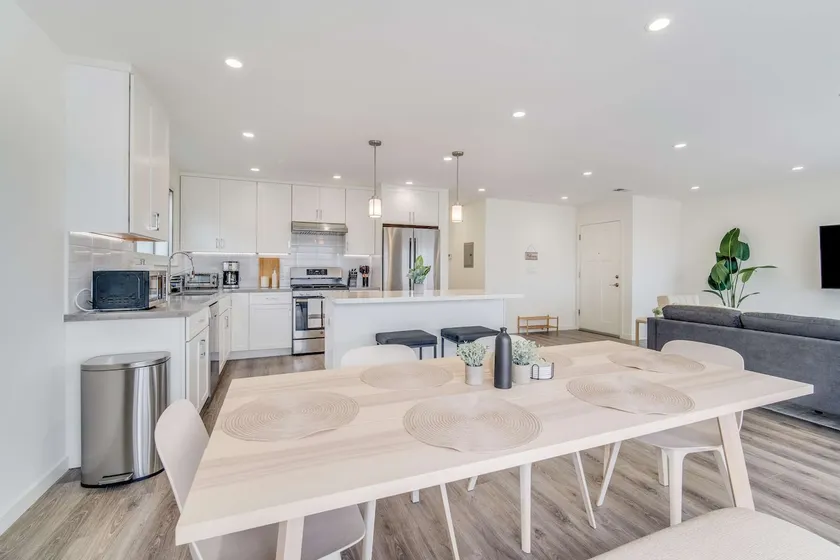 Amazing Views, Spacious & Remodeled | 10min to SFO - Image 1