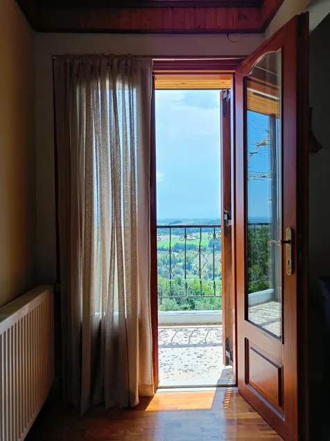 Wooden Sofita House with Unlimited View - Image 1