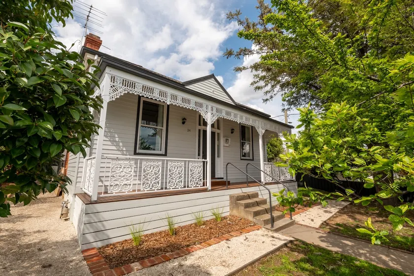 Newly renovated, Kennedy Cottage - close to CBD - Image 1