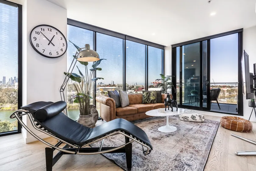 Hip Condo on Maribyrnong River ~ Cityscape Views! - Image 1
