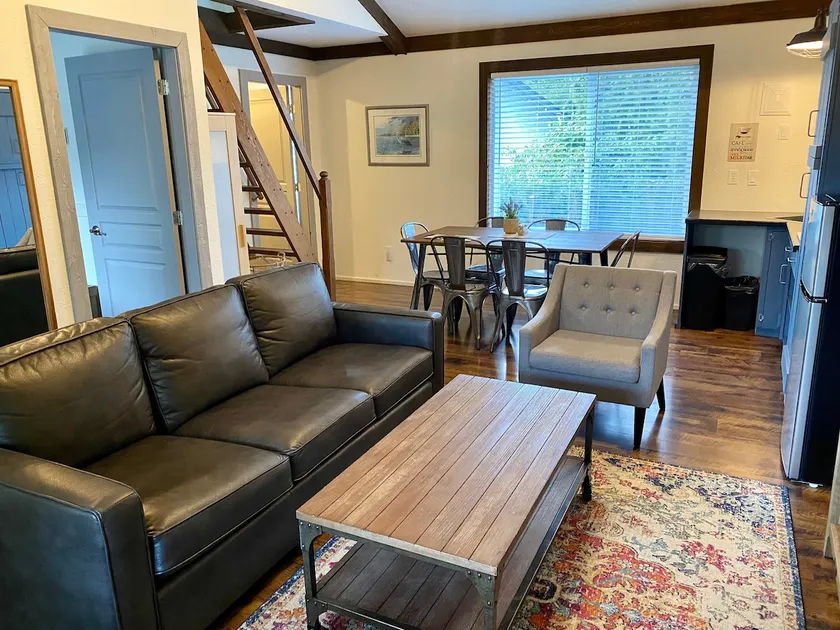 Willow Cottage - Image 1