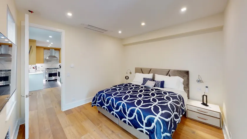 Cozy Brooklyn Getaway: Hosted in Sheepshead Bay. - Image 1