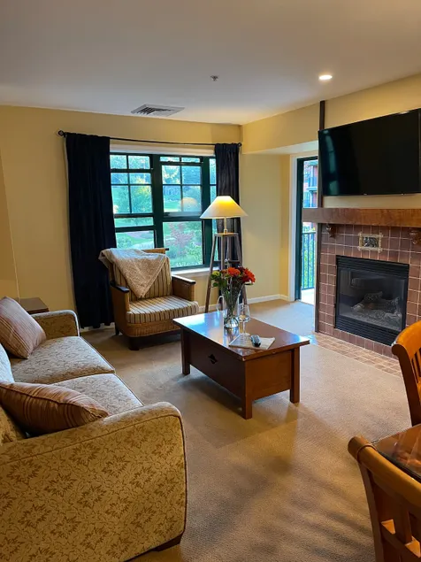 Cozy condo in Ski Resort. 2 bedroom/2 bath Unit226 - Image 1
