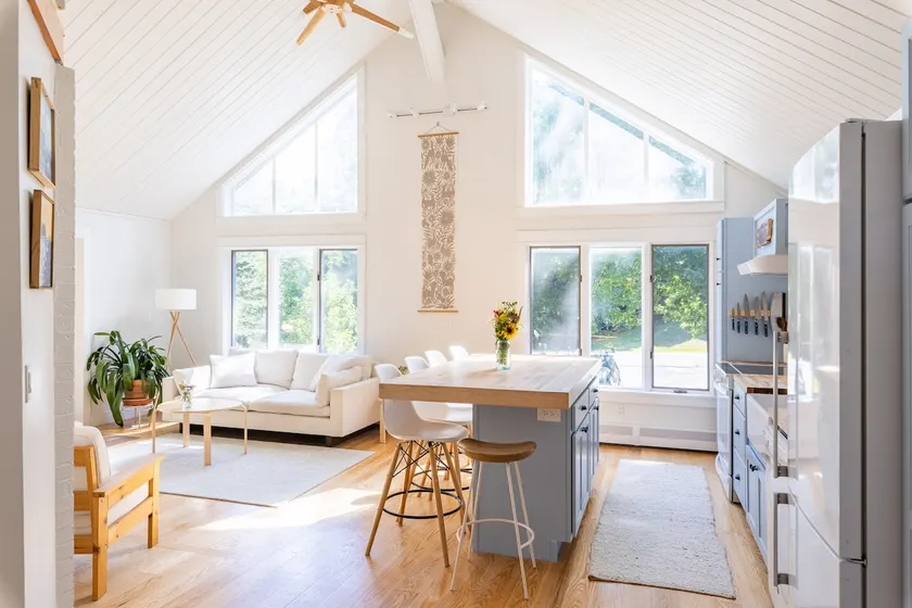 Spacious Costal Home in Freeport, ME - Image 1