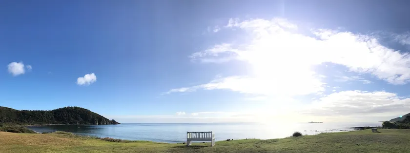 Relax and unwind with the ocean at your doorstep - Image 1