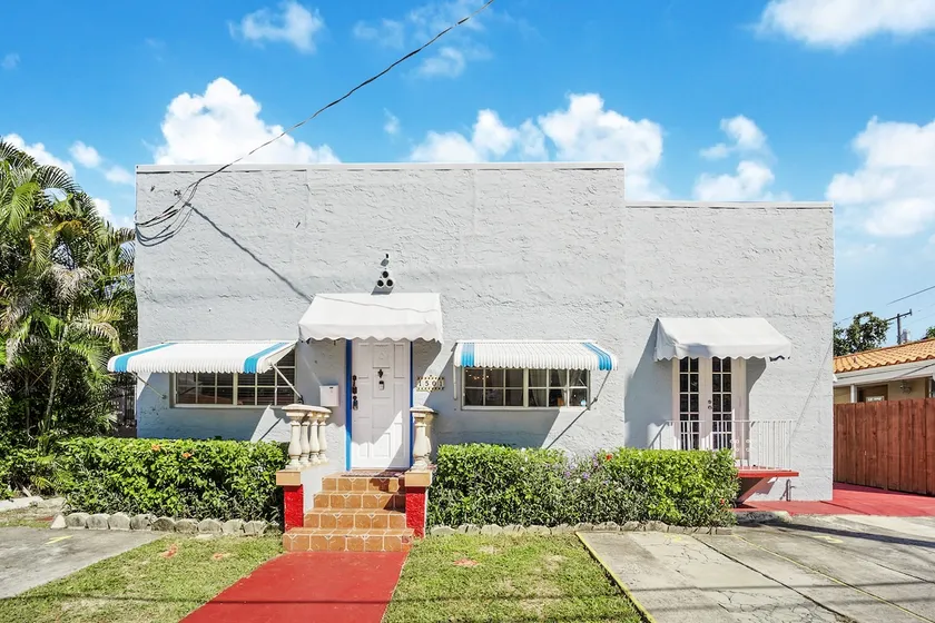 NEW! Charming Home near Brickell w/ Private Yard! - Image 1