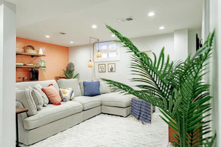 Private 1-BR DC Residential-Style Stay Parking - Image 1