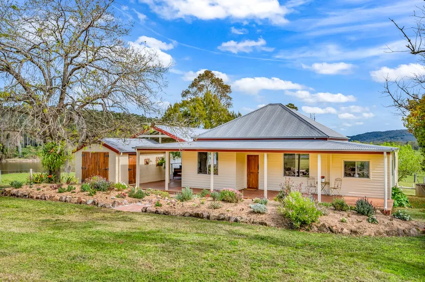 Boambee Cottage - rural getaway - Image 1