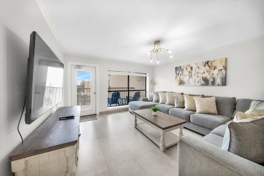 Amazing Saida beachfront 2 steps from amenities - Image 1