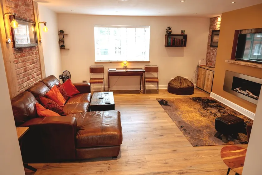 Luxury Period Home near Beverley - Image 1