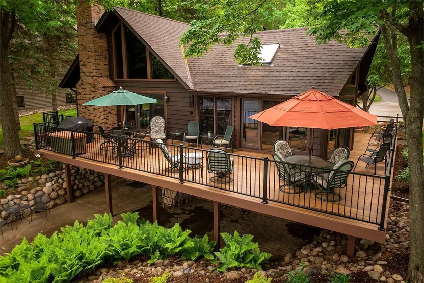 Whitefish Chain Lake Home with Beach + Sauna + King Beds + Kayaks +Paddle Boards - Image 1