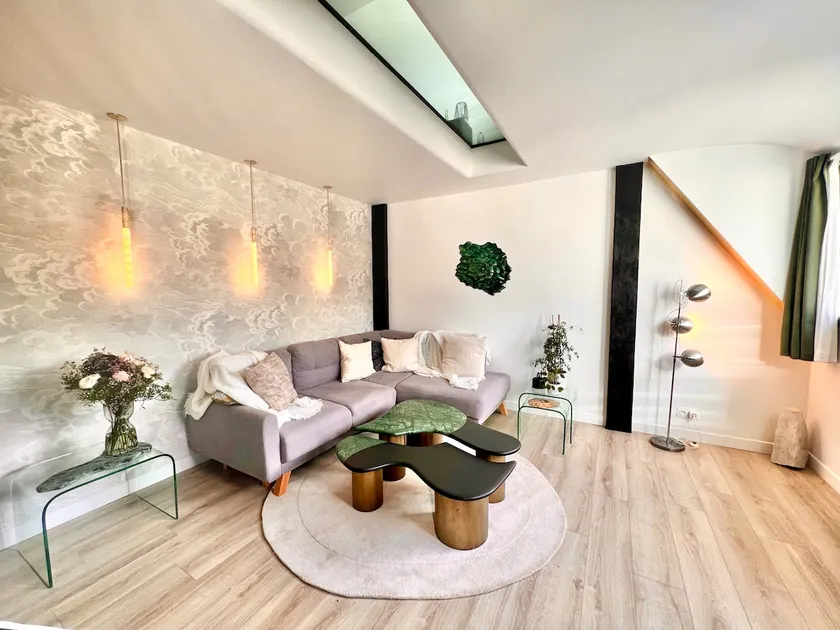 Duplex Design - in the heart of Fontainebleau's forest - Climber's dream - Few min walk from the most emblematic climbing spots of Fontainebleau - TroisPignons - Overlooking the park of a castle - Ideal Digital Nomad, business trip - Image 1