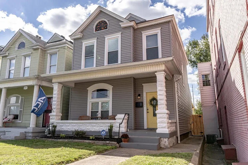 Historic Triple Crown House - Fully Renovated - Image 1