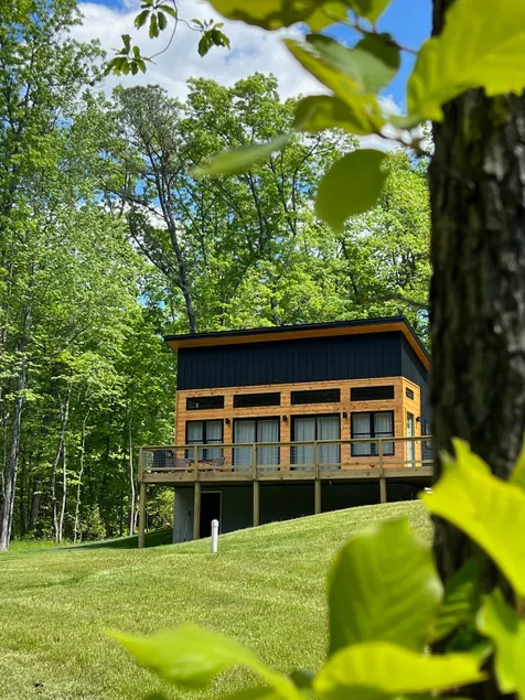 Modern Nordic cabin w/ sauna, ideal for couples - Image 1