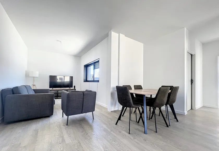 Fully-equipped apartment - 6 beds - Image 1
