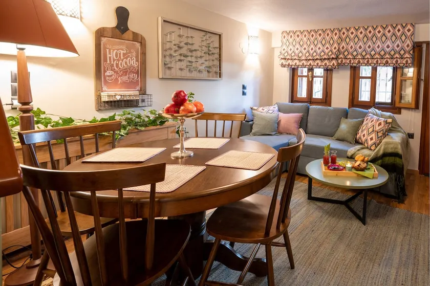 Dandy Villas Ioannina -Colorful Boutique House-in Old Town-Cozy - Image 1