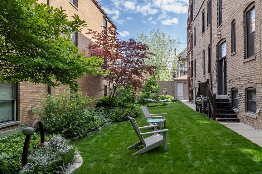 Wicker Park Historic, Art-Filled, Urban Oasis #2 - Image 1