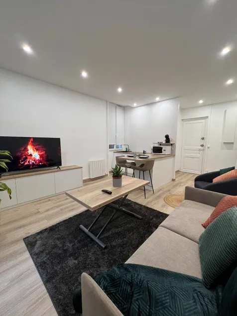 * Cozy & Netflix – Proche Centre * * * * * - Image 1