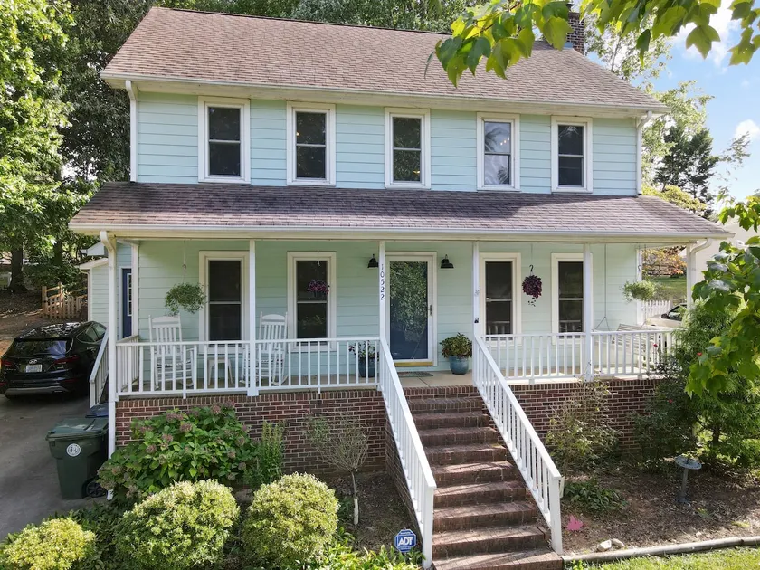Spacious Full House w/arcade and huge yard! - Image 1