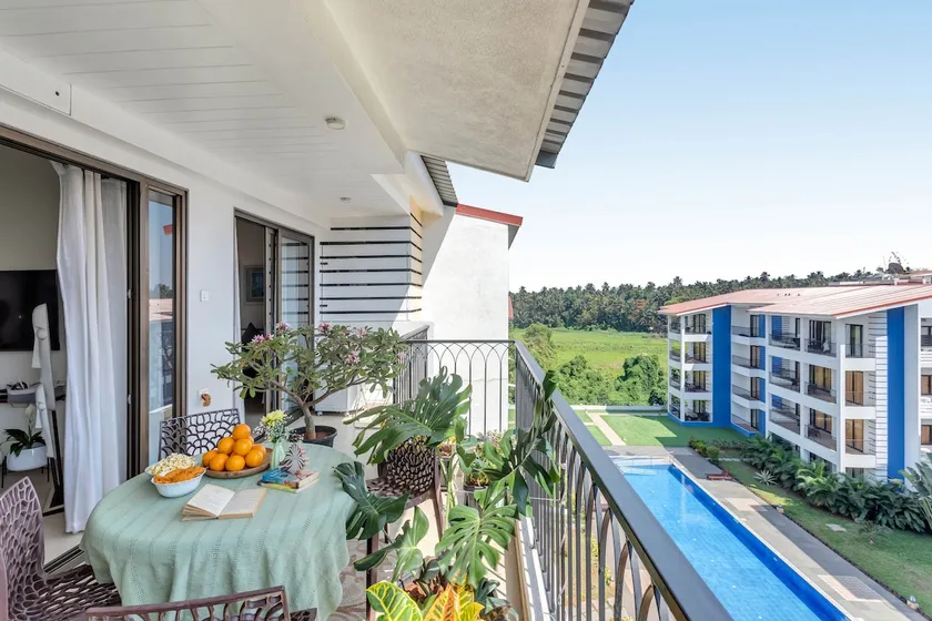 Blanco 1 BHK SeaSide Apt 234 : 1km to Beach - Image 1