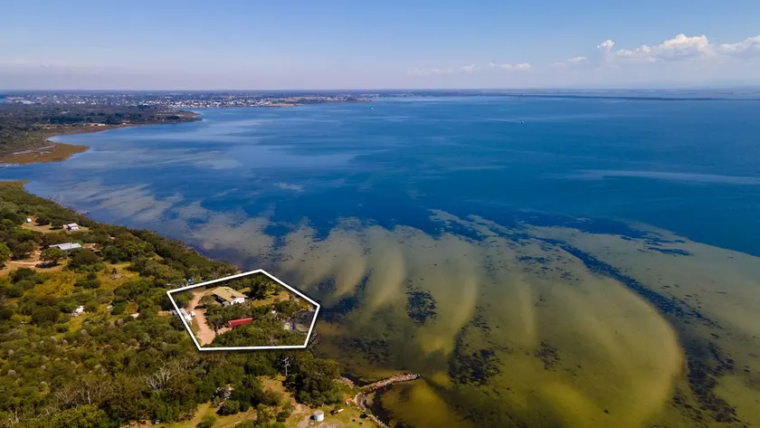 Tranquility Point - 4BR w/ Lake Access, BBQ & More - Image 1