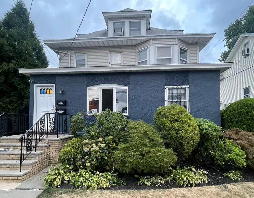 Large 3BD - full kitchen Apartment - with parking - Image 1