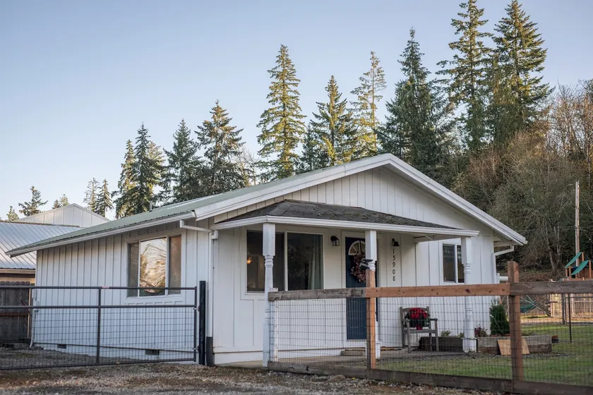 Cozy Cottage at Dragonfly Horse Ranch - Image 1