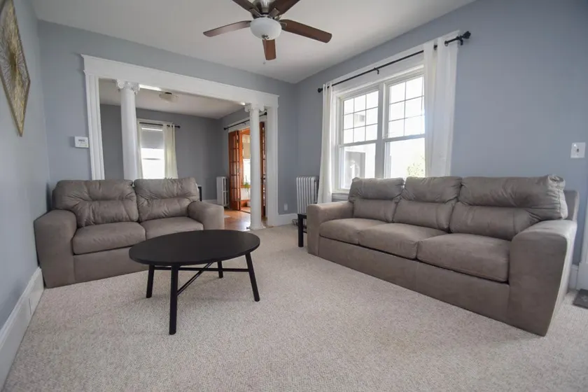 Spacious Apartment! Easy on & off of I-91 & I-90 - Image 1