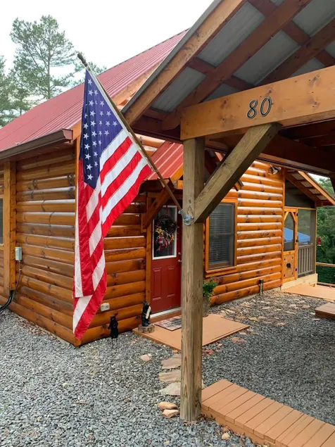 Black Bear Retreat W Fireplace - Image 1