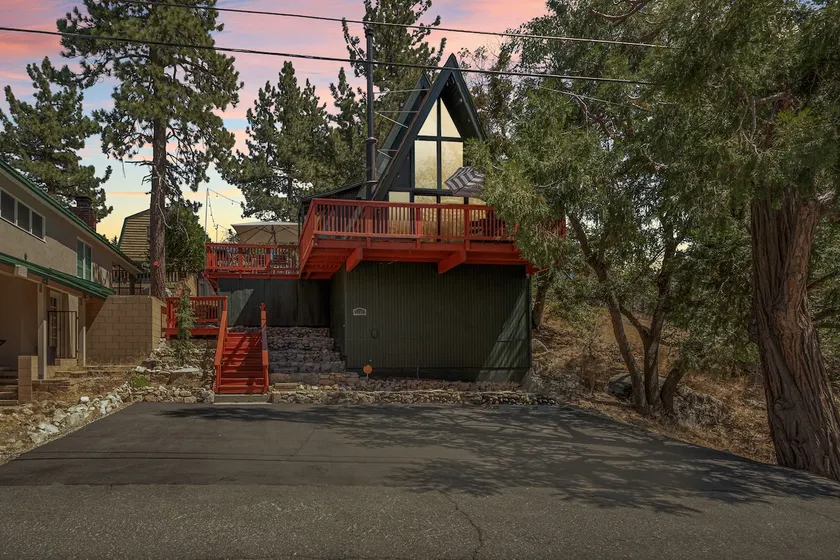 Cozy A-Frame Getaway • Hiking Trails • EV Charger - Image 1