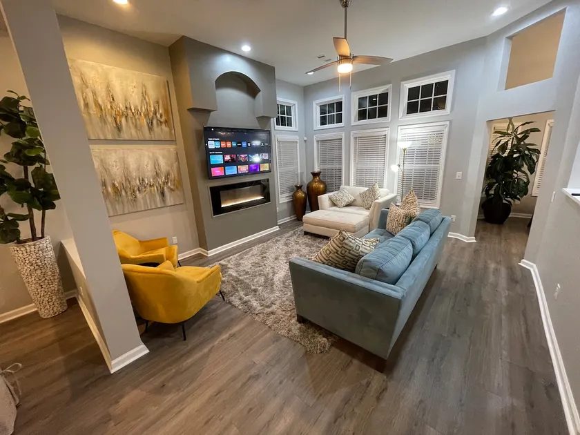 Amazing 3 Bd 2 Ba with patio - Image 1