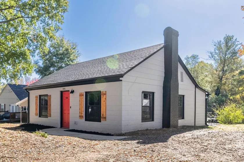Sharpe Tiny House — Cozy, Remodeled Home with Big Amenities - Image 1