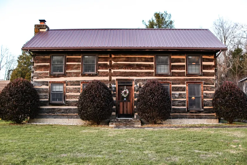 The Cabin at Mount Liberty - Image 1
