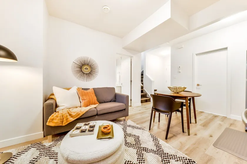 Cozy Nordic Utopia, Bsmt Suite near WEM & DT, King Bed, WiFi - Image 1