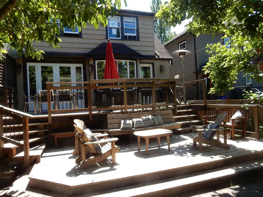 Family favourite. 4 bdrm with outdoor gym - Image 1