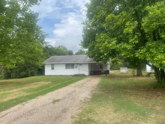 BJ's Place Country 2-bedroom Home - Image 1