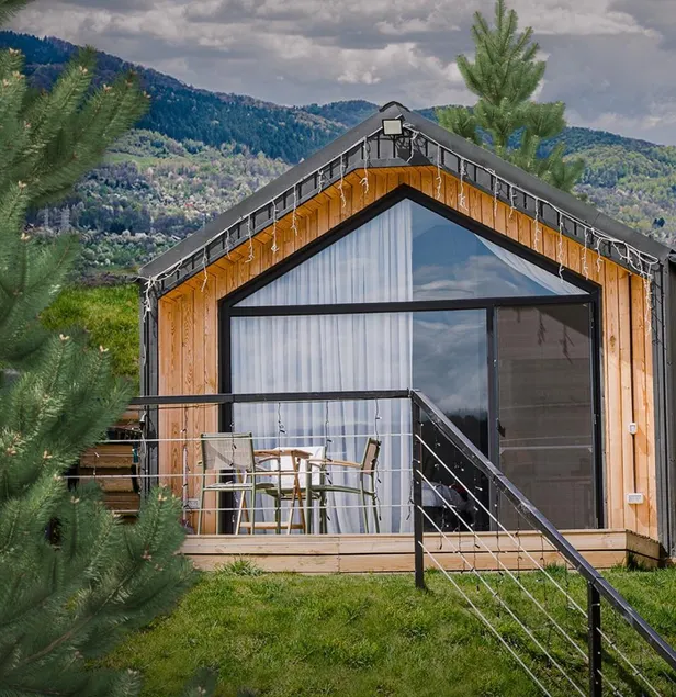 Cozy getaway with stunning views - Image 1