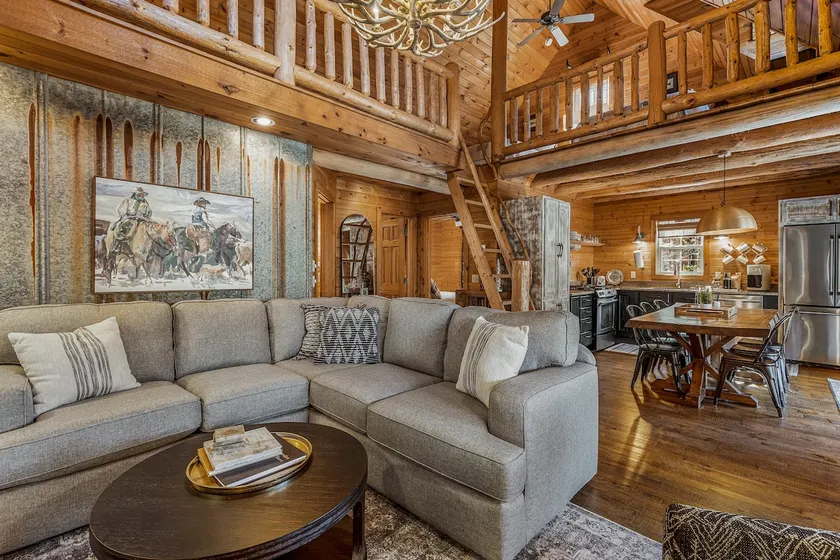 Horse Pasture Hideaway - an idealic cabin retreat. - Image 1