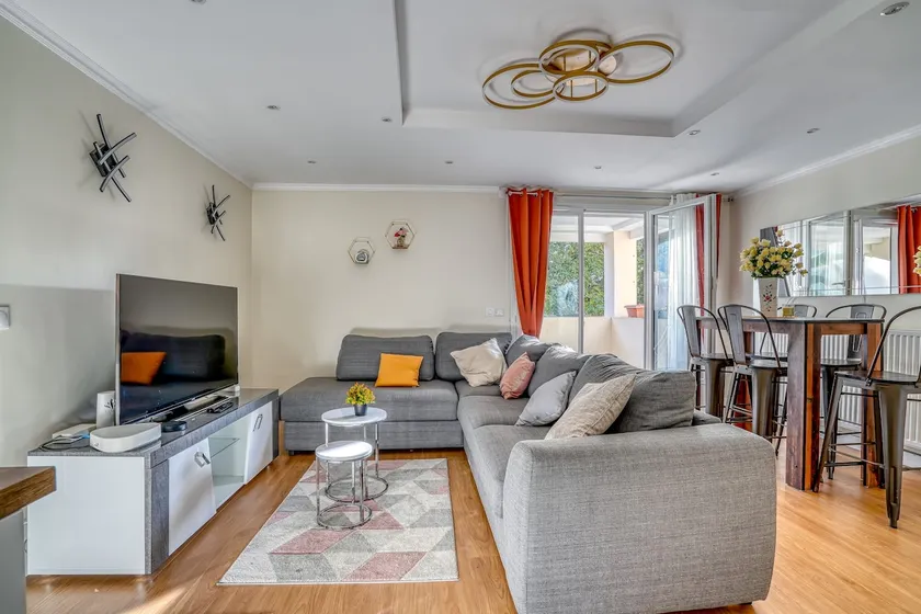 Standing-5 Bedrooms -free Parking -10mn From Paris - Image 1