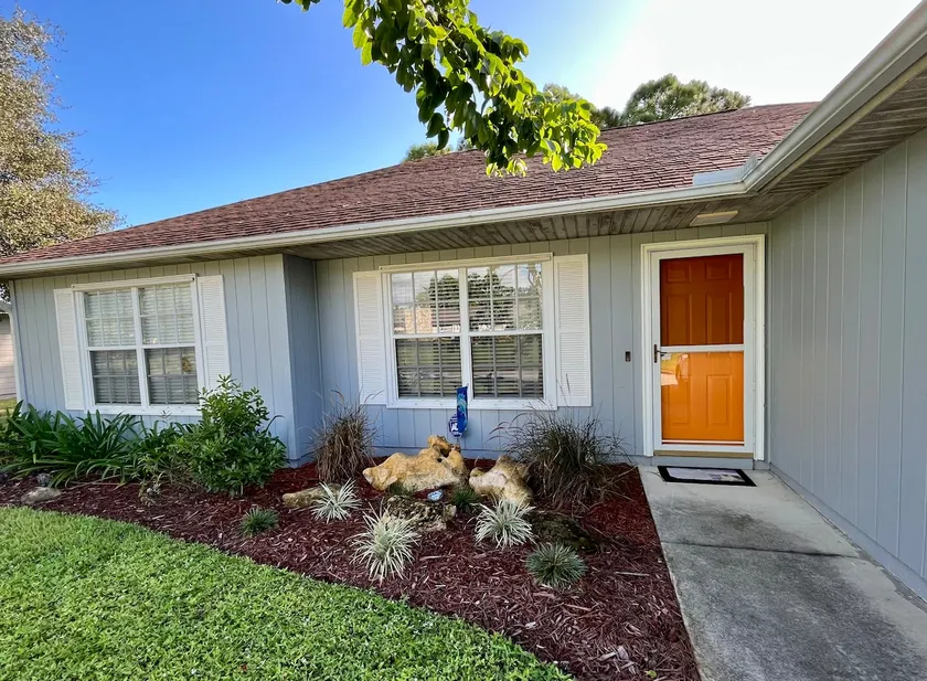 Home in Florida Highlands - Image 1