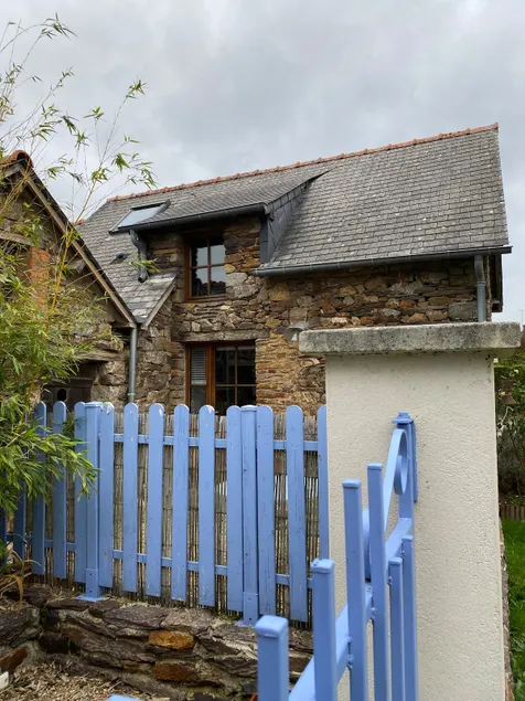 Charming little place, completely independent. - Image 1